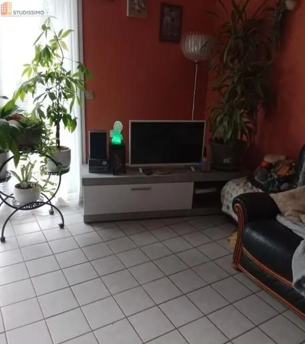 Studio meublé 8m² L'Isle-d'Abeau - Meublé, DPE A - Photo 2