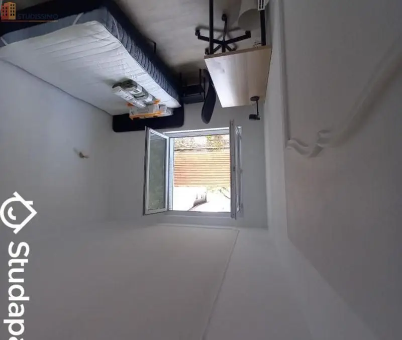 Studio meublé 11m² Grenoble centre - Meublé, étage 2 - Photo 11