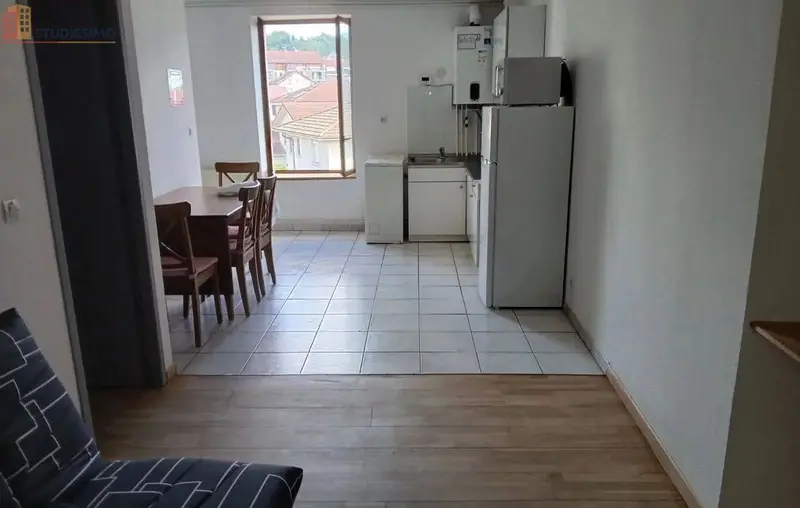 Studio meublé 38m² Voiron - Lumineux, 1er étage - Photo 3