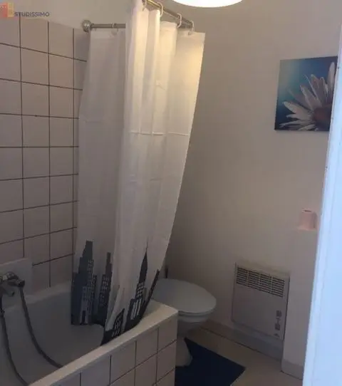 Studio 30m² Vaulnaveys-le-Haut - Meublé, 1er étage - Photo 10