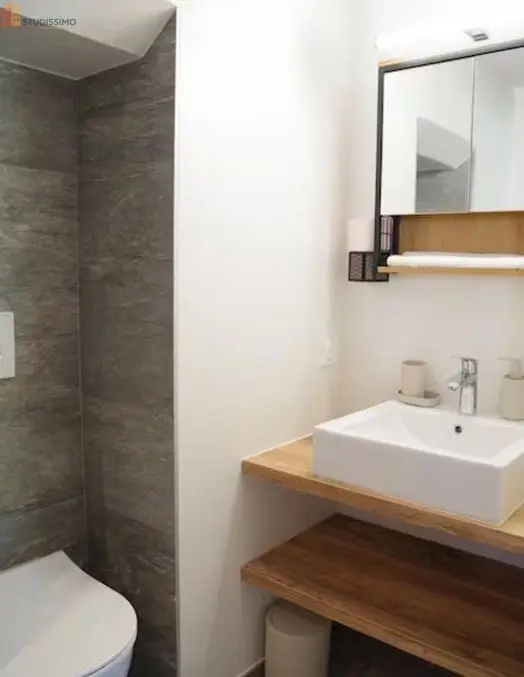 Studio meublé 21m² La Tronche - Face CHU, proche fac - Photo 3