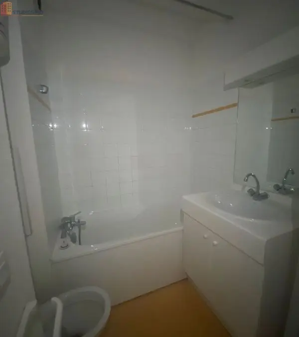 Studio meublé 18m² Gières - Résidence étudiante - Photo 17