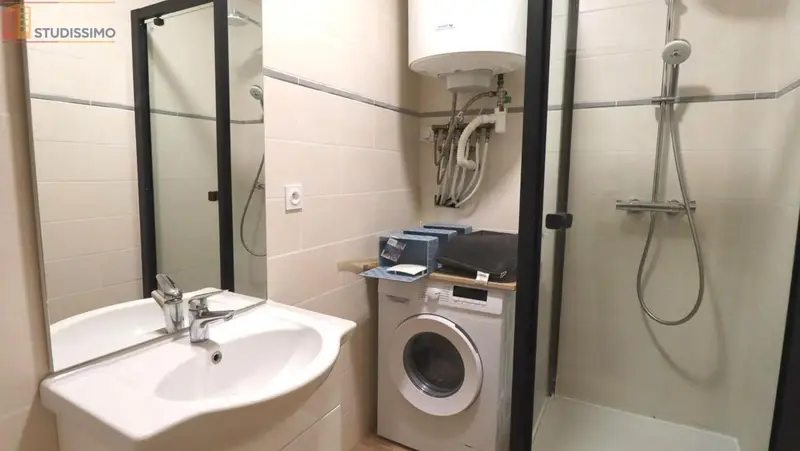 Studio meublé 41m² La Côte-Saint-André - Meublé, DPE D - Photo 1