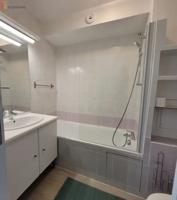 Studio 22m² Grenoble 38000 - Meublé, coin nuit - Photo 4