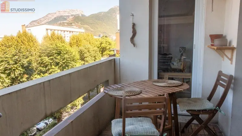 Studio meublé 38m² Grenoble 38100 - Lumineux, 5e étage - Photo 8