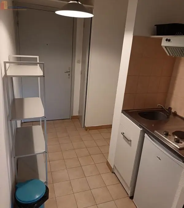 Studio meublé 17m² Grenoble 38100 - Meublé, compact - Photo 1
