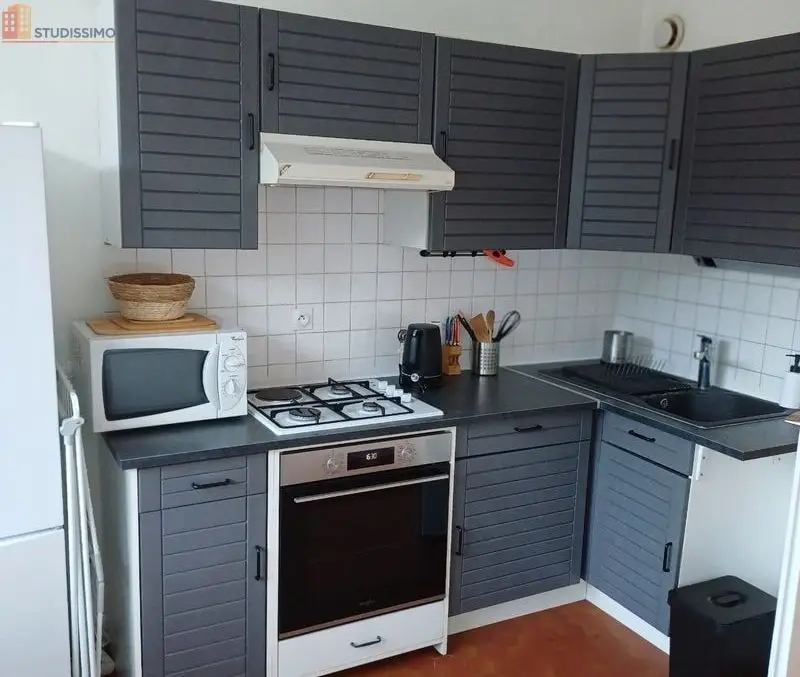 Studio meublé 28m² La Tronche - Proche CHU, lumineux - Photo 3