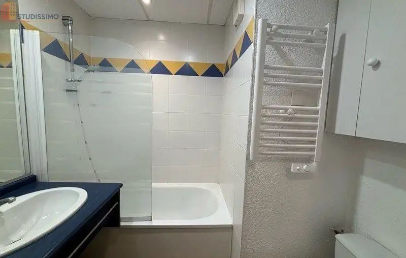 Studio meublé 18m² Fontaine - Rénové, proche cours Berriat - Photo 1