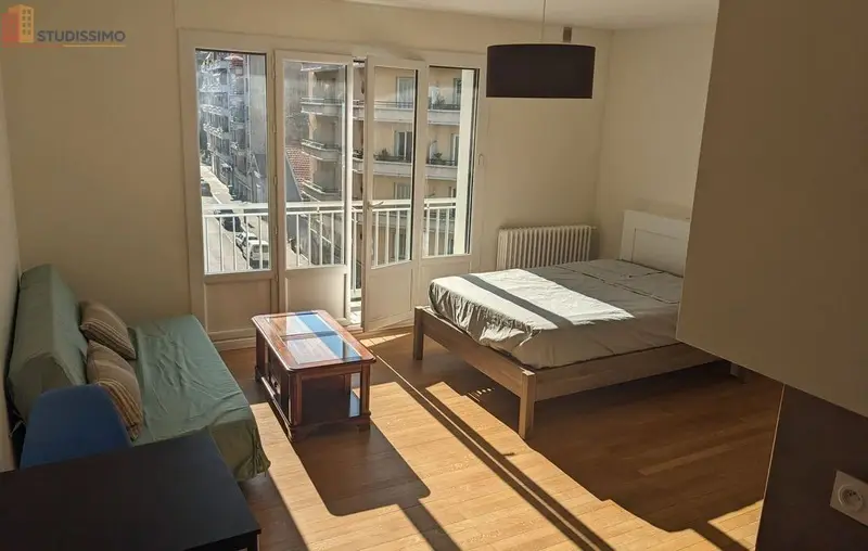 Studio meublé 33m² Grenoble centre - Lumineux, 3e étage - Photo 7