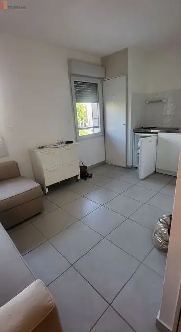 Studio 19m² Grenoble 38100 - Garage, DPE D - Photo 2