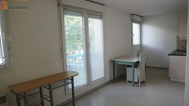 Studio meublé 28m² Grenoble 38100 - Idéal étudiant, lumineux - Photo 1