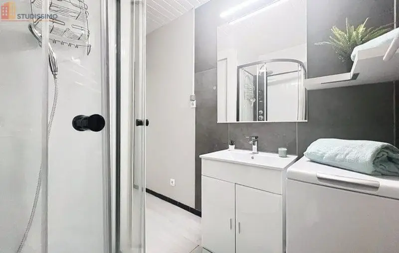Studio meublé 24m² Échirolles - Avec cave, meublé - Photo 3