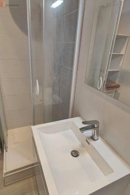 Studio meublé 15m² Grenoble centre - Proche gare et commodités - Photo 2