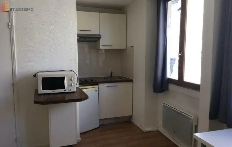 Studio meublé 25m² Grenoble centre - Étage élevé, lumineux - Photo 2