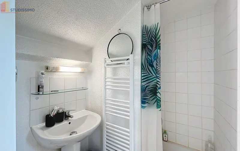 Studio meublé 26m² Grenoble centre - Meublé, 3e étage - Photo 6