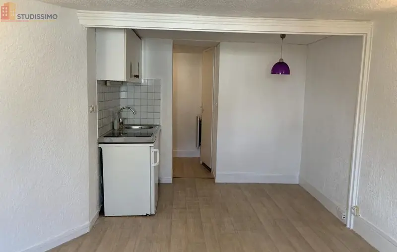 Studio 19m² Grenoble centre - Sous les toits, 4e sans ascenseur - Photo 1