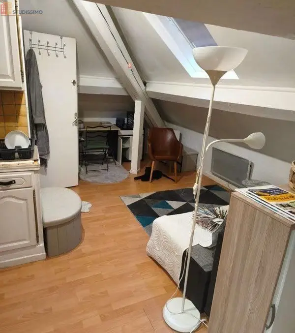 Studio meublé 20m² Rives 38140 - Coin chambre, 3e étage - Photo 20