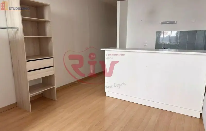 Studio 32m² Beaurepaire - DPE D, 1er étage - Photo 17