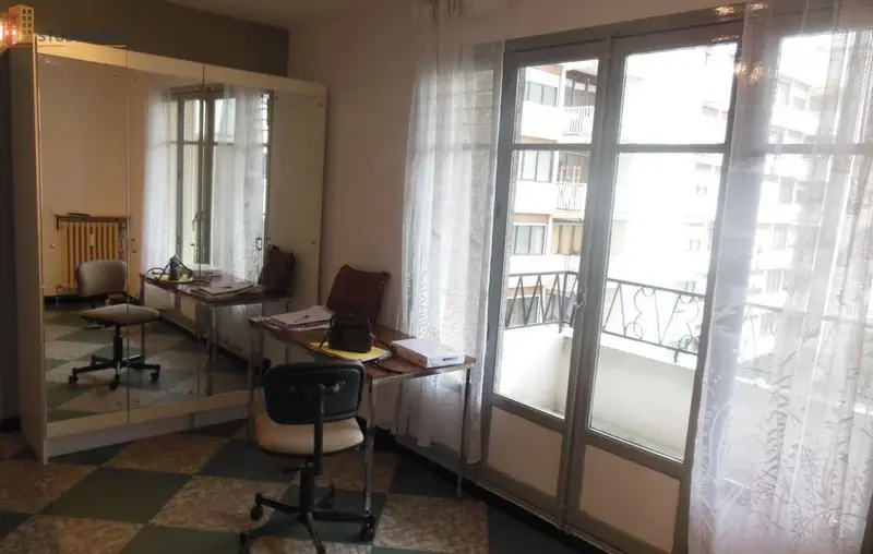 Studio meublé 35m² Grenoble 38100 - Lumineux, meublé - Photo 4