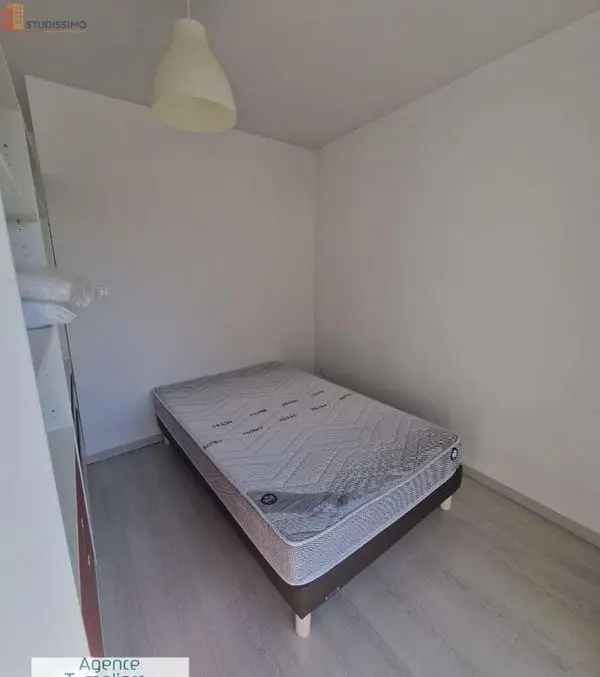 Studio meublé 36m² Dole - Lumineux, 2e étage - Photo 3