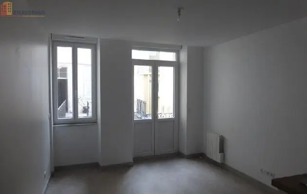 Studio 24m² Lons-le-Saunier - 1er étage, lumineux - Photo 3