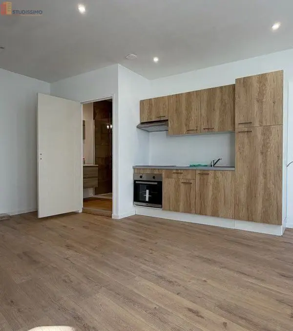 Studio 32m² Lons-le-Saunier - Sur rue - Photo 12