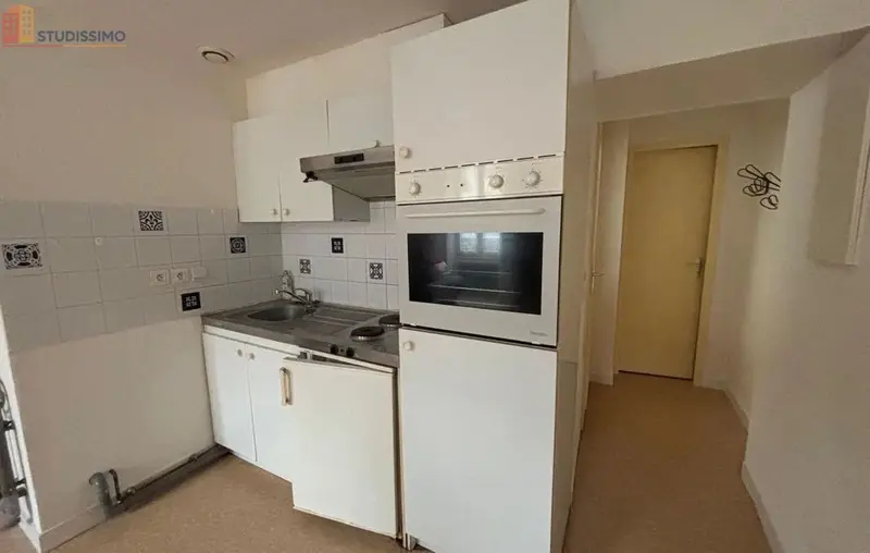 Studio 26m² Saint-Claude 39200 - Meublé, 2e étage - Photo 5