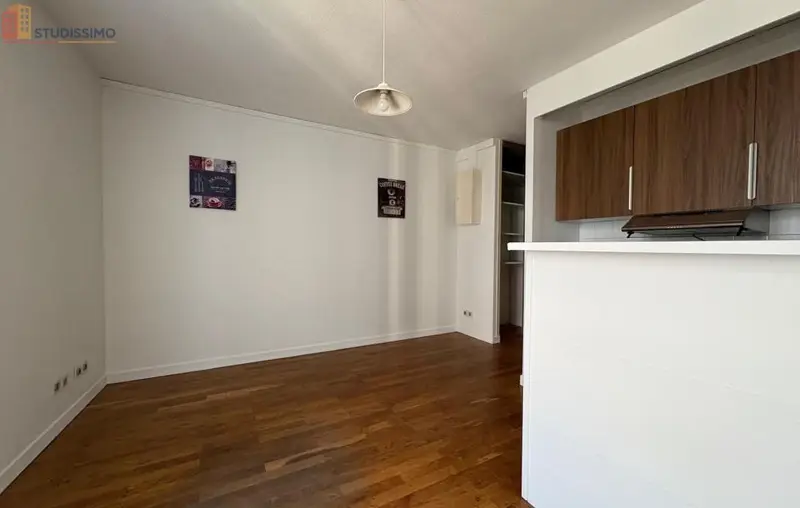 Studio meublé 25m² Lons-le-Saunier - Meublé, 1er étage - Photo 16