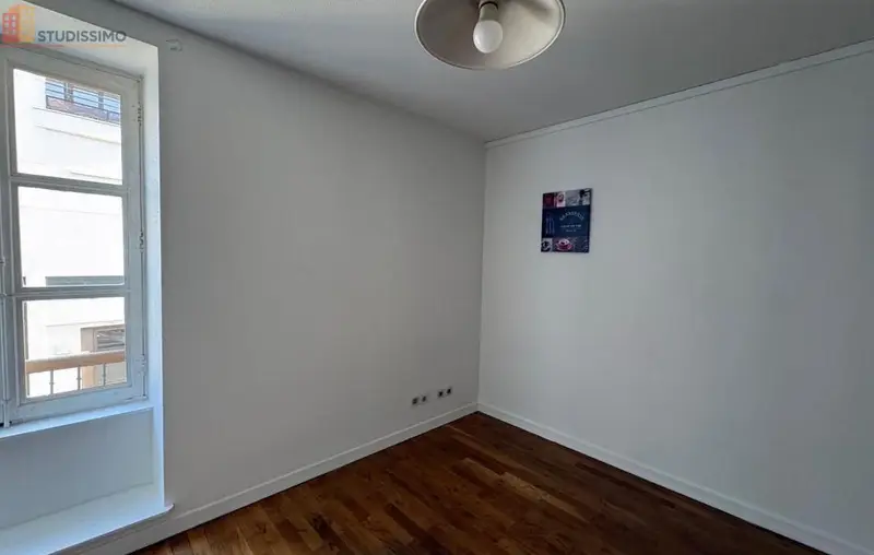 Studio meublé 25m² Lons-le-Saunier - Meublé, 1er étage - Photo 7
