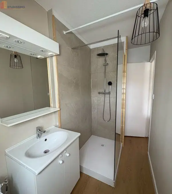 Studio 25m² Voiteur - 1er étage - Photo 8