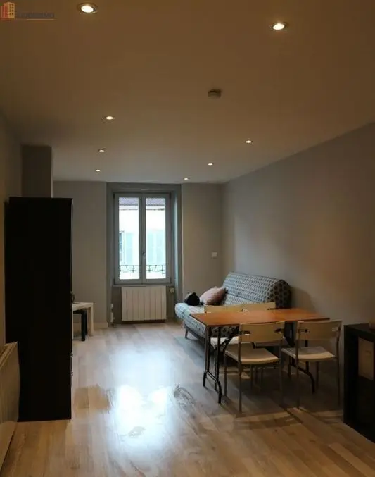 Studio meublé 28m² Champagnole - Centre-ville, lumineux - Photo 2