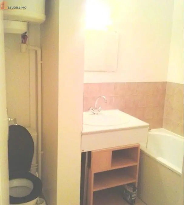 Studio meublé 20m² Hauts de Bienne 39400 - Meublé, 1er étage - Photo 1