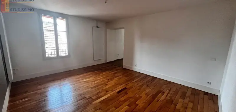 Studio 46m² Poligny - Lumineux, étage élevé - Photo 9