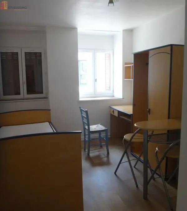 Studio meublé 15m² Poligny - Meublé, DPE D - Photo 5