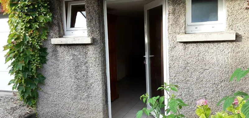 Studio meublé 19m² Dole 39100 - Proche gare, dans maison - Photo 2