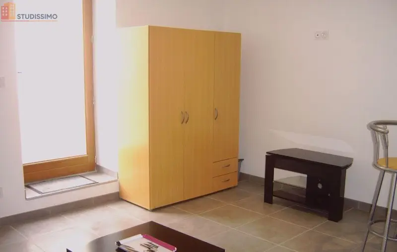 Studio meublé 22m² Dole - Meublé, parking privé - Photo 1