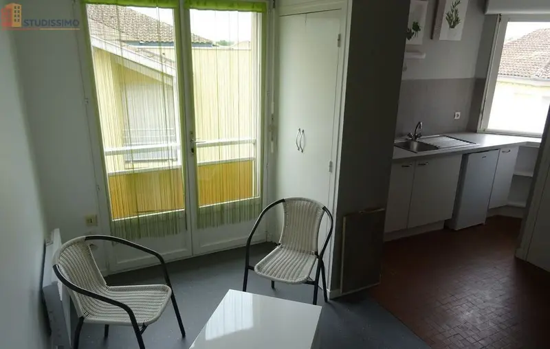 Studio meublé 17m² Mont-de-Marsan - Meublé, dernier étage - Photo 11