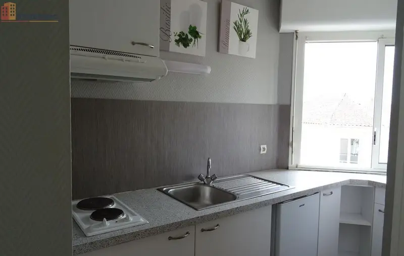 Studio meublé 17m² Mont-de-Marsan - Meublé, dernier étage - Photo 1