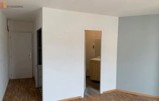 Studio 30m² Aire-sur-l'Adour - Lumineux, 1er étage - Photo 2