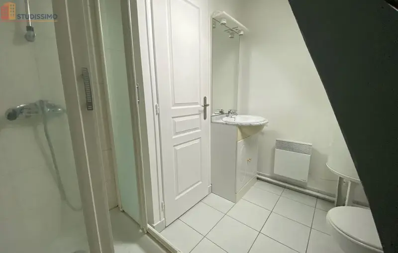 Studio 20m² Blois - calme, lumineux - Photo 8