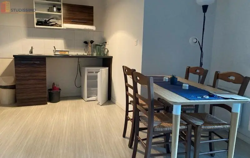 Studio meublé 25m² Blois - Balcon, stationnement - Photo 1