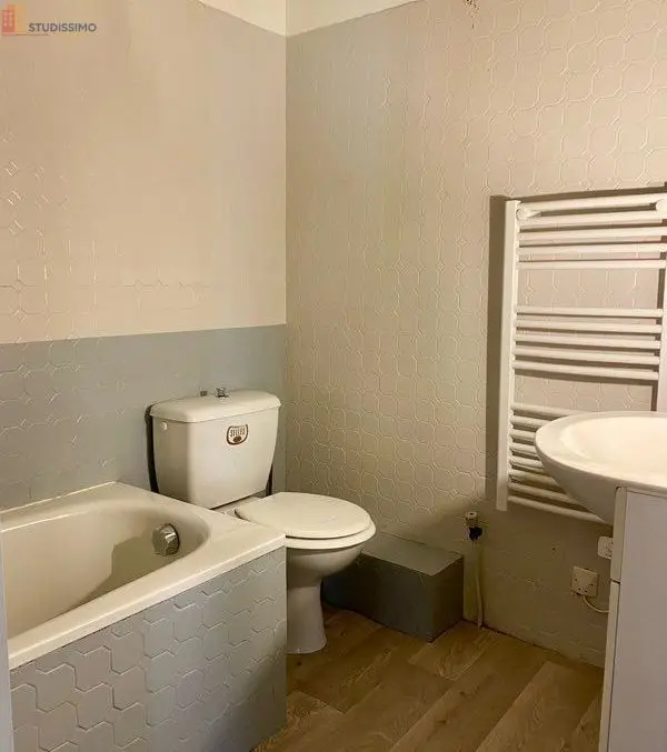 Studio meublé 36m² Blois centre - Grand, lumineux - Photo 6