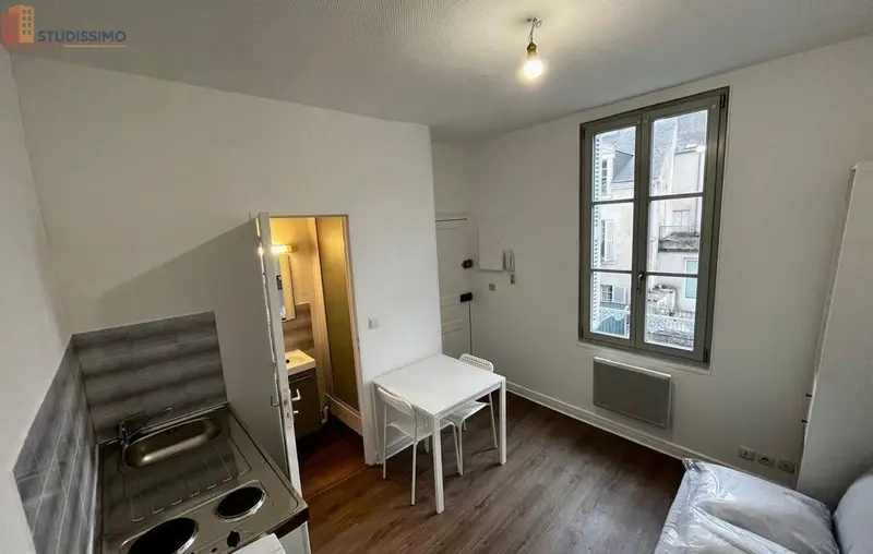 Studio meublé 12m² Blois centre - Proche gare - Photo 10