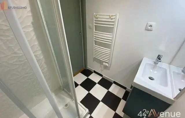 Studio meublé 13m² Saint-Étienne 42000 - Meublé, DPE D - Photo 1