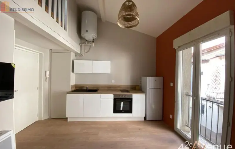 Studio meublé 21m² Saint-Étienne 42000 - Meublé, DPE D - Photo 3