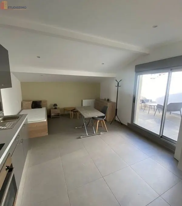 Studio meublé 23m² Saint-Étienne 42000 - Meublé, DPE D - Photo 5