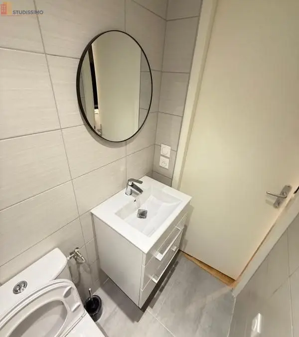 Studio meublé 11m² Saint-Étienne 42000 - Meublé, DPE C - Photo 2