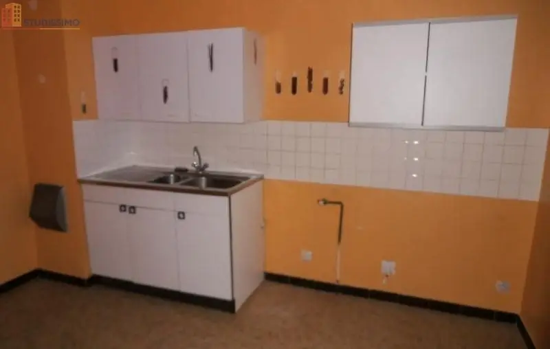 Studio 44m² Saint-Étienne 42100 - Photo 3
