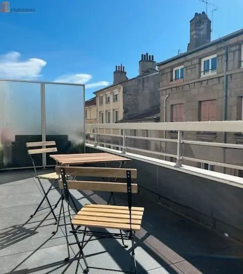 Studio meublé 20m² Saint-Étienne centre - Lumineux - Photo 10