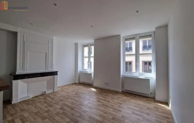 Studio 32m² Saint-Étienne 42000 - Photo 2
